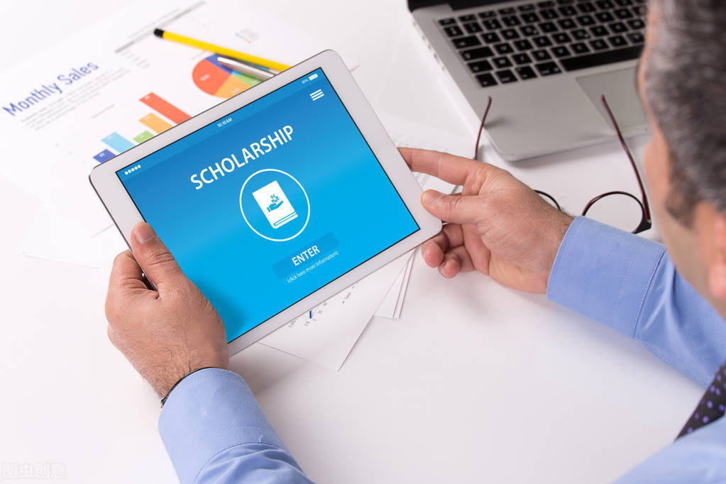 我做副业赚了68万，掌握这3个技巧，你也能做到