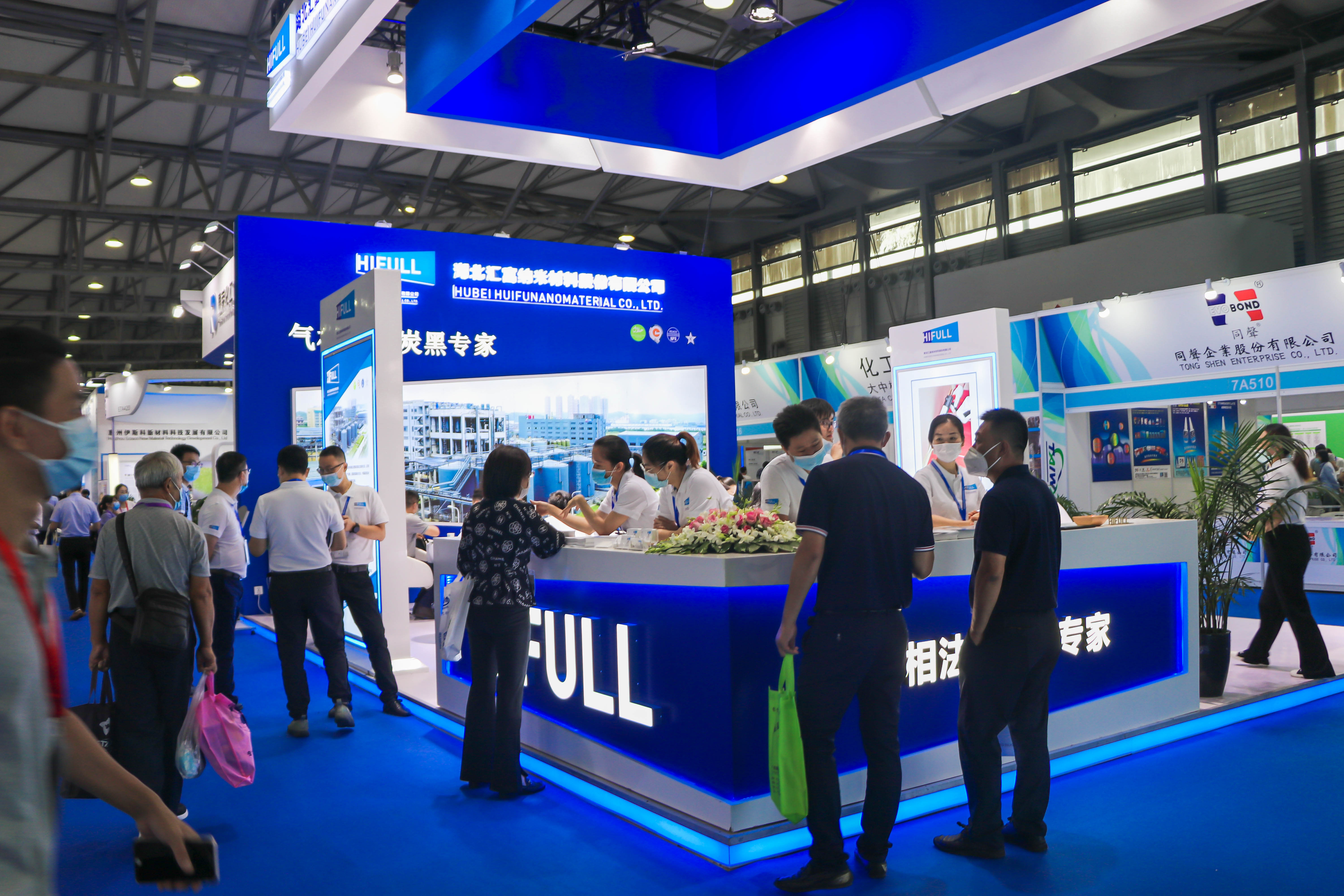 凭什么都是参展,汇富纳米股份就可以做到人满为患?