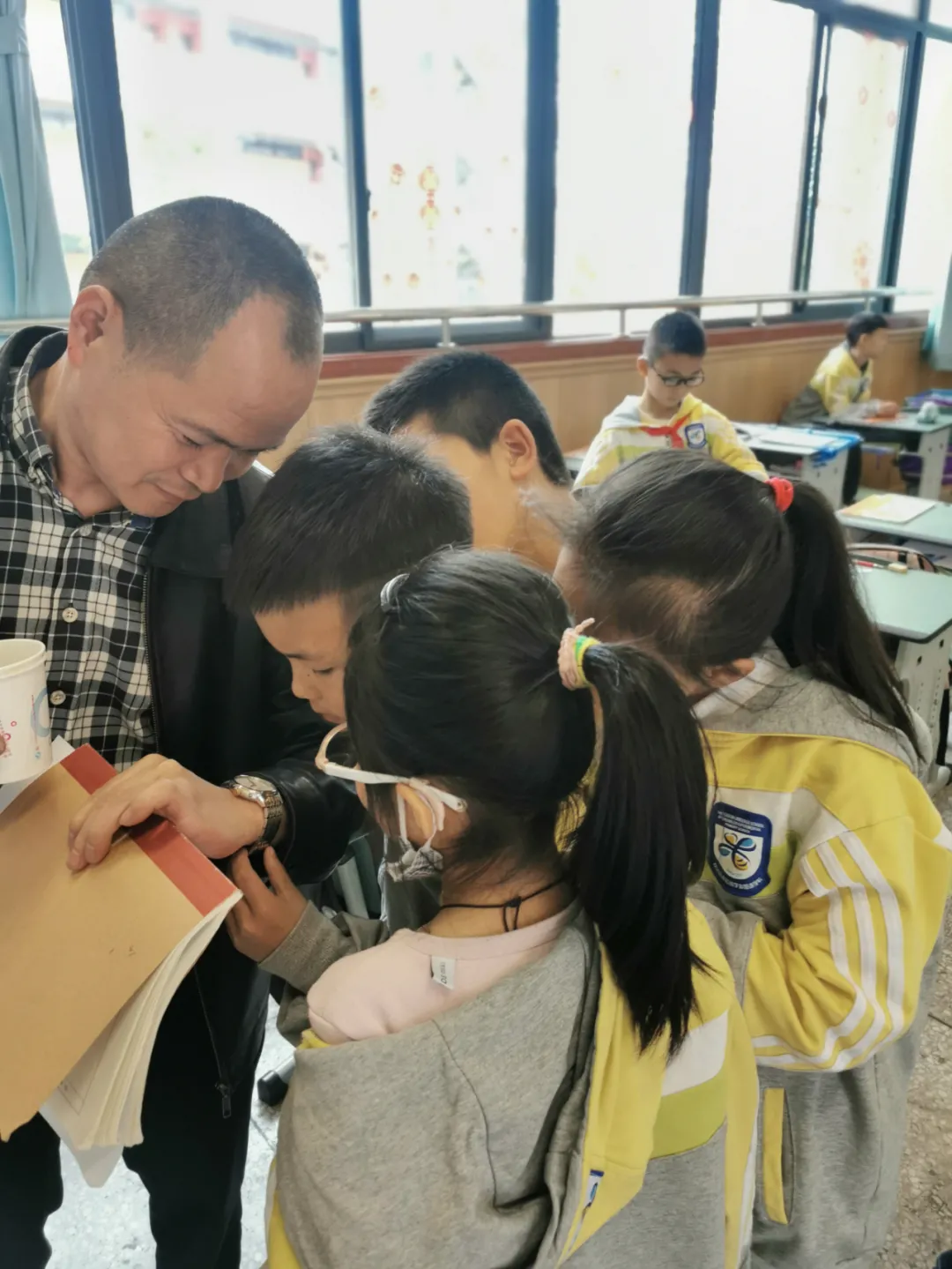 成都市双流区实验小学外国语学校数学组教研活动