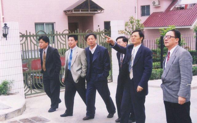 华为云高层调整，余承东任CEO，董事长人称小徐