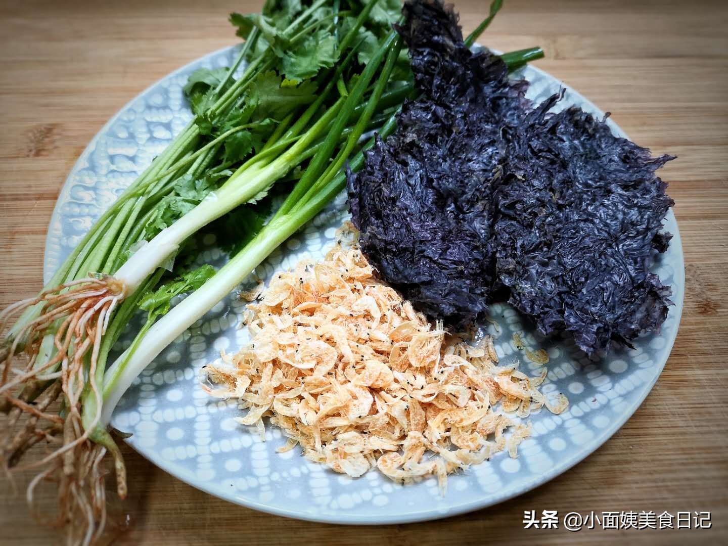 秋天早餐，吃它最省事，10分钟就上桌，酸爽开胃，天天吃不厌