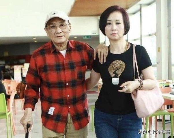 噩耗|娱乐圈又传噩耗！86岁老戏骨谭炳文因病去世 好友薛家燕听闻后数度哽咽