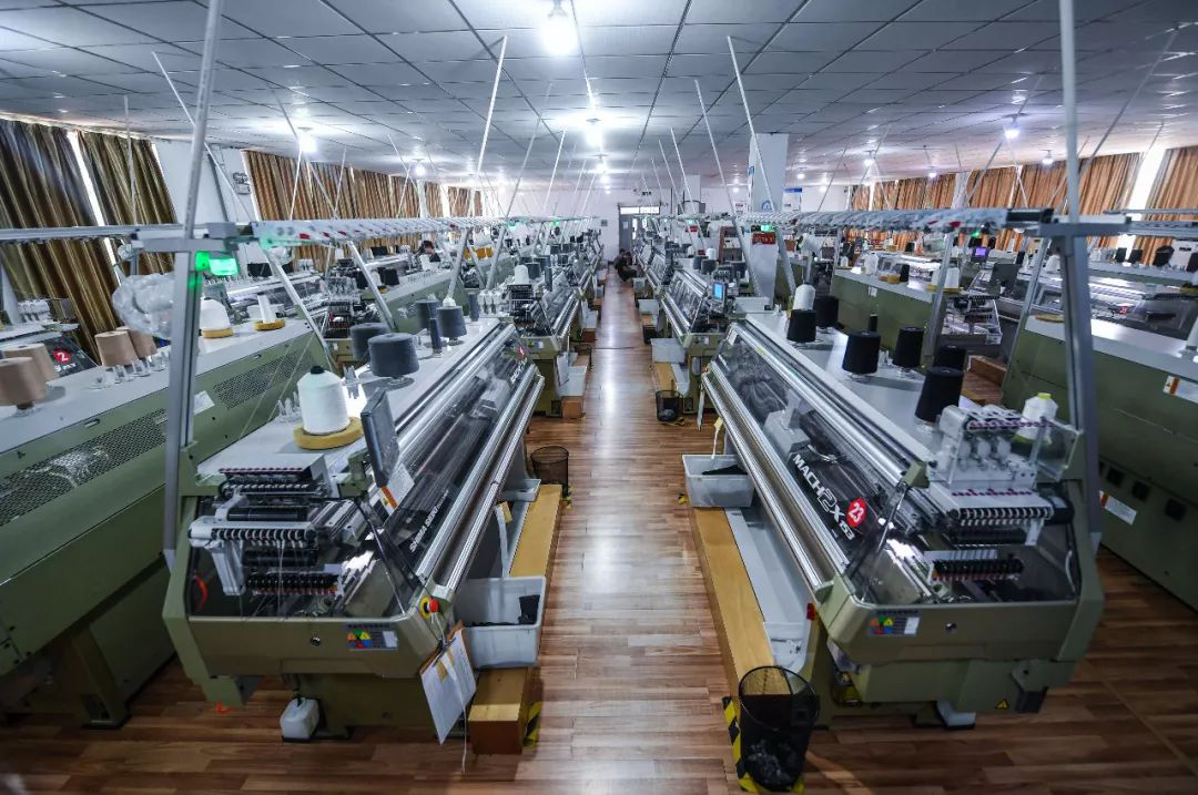 仅一年，中国制造了456亿件衣服