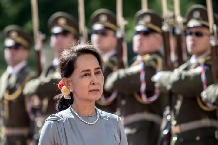 實錘了，緬甸軍方公開展示證據，反對者不干了
