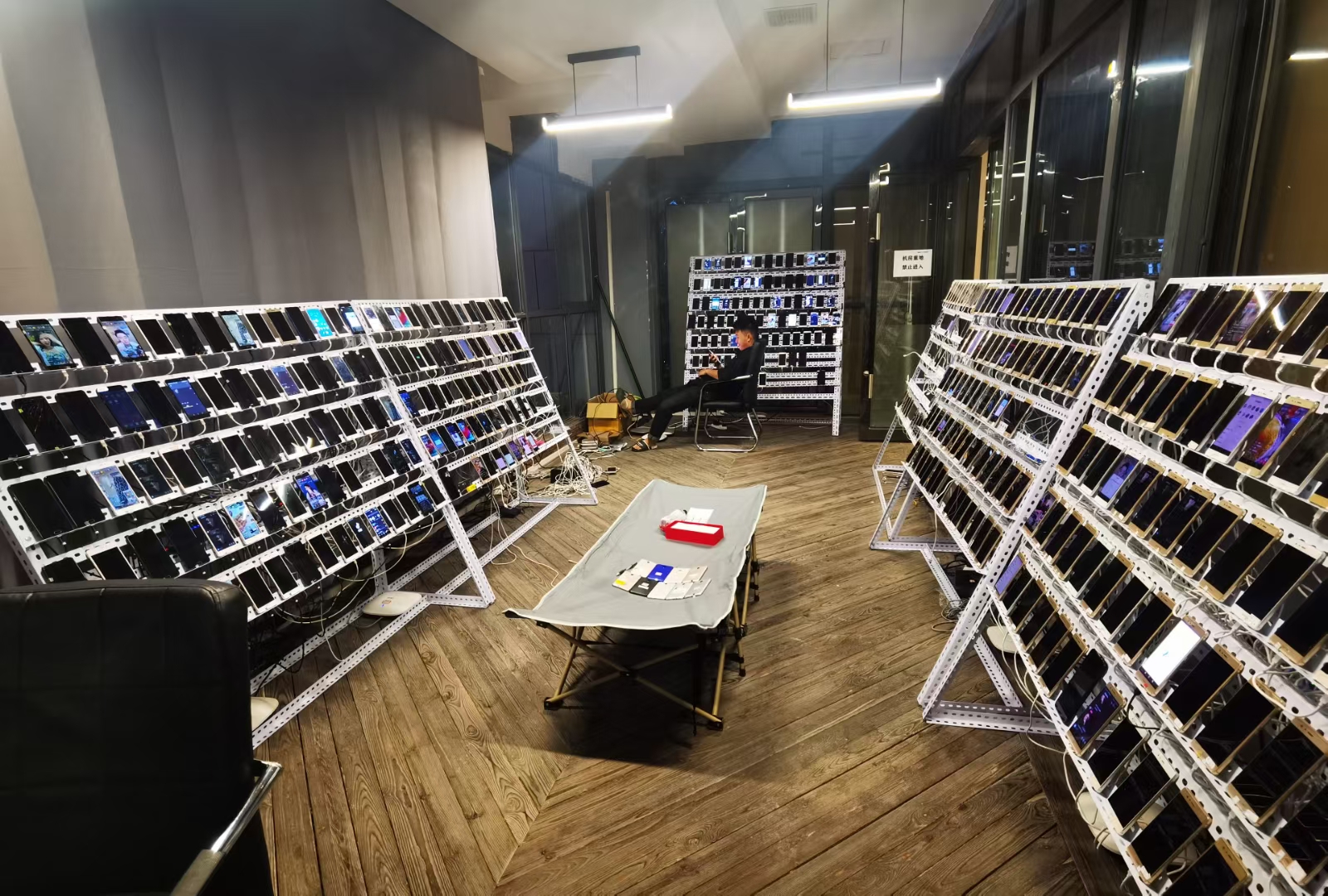 直播间的成千上万人都是真的吗？