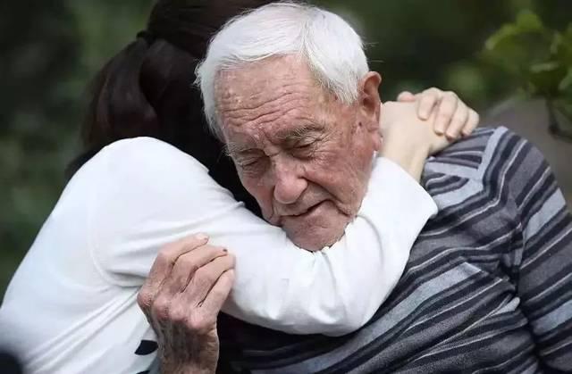 2018年，104岁植物学家古德尔赴瑞士寻求安乐死，长寿为何不美好