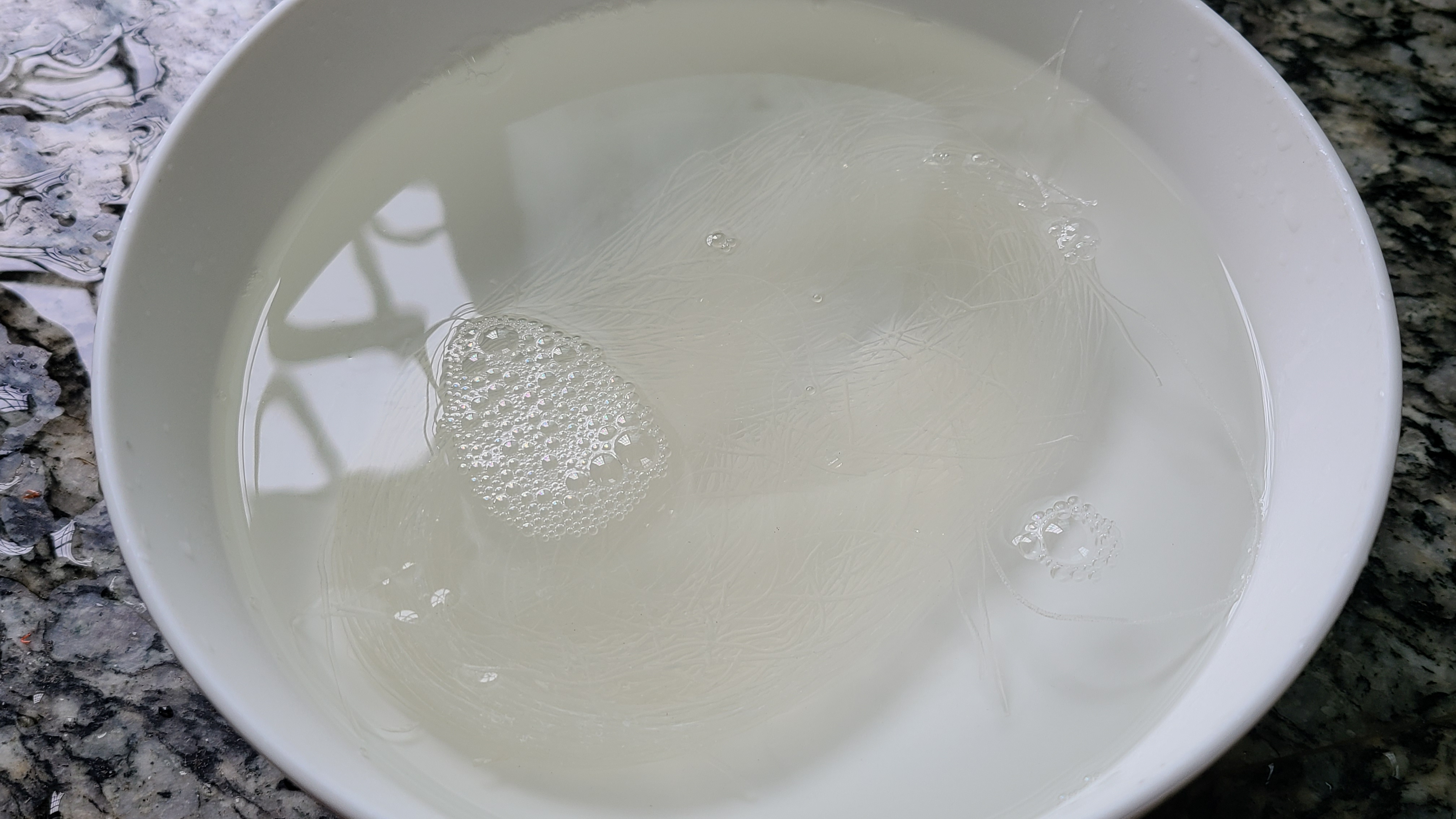 家常版白菜豆腐煲，简单好吃味道棒，天冷吃这道菜正好