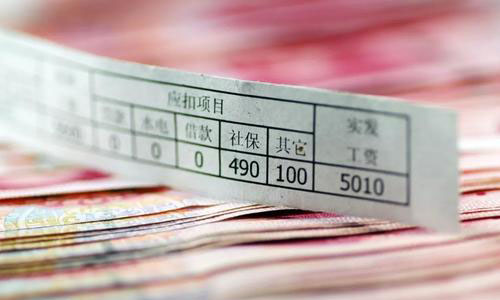 月薪6000元工厂“用工荒”，骑手却月增20万人，
