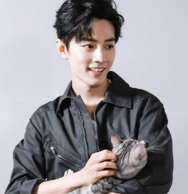 肖战再发声，“底线不能破”，被网友称赞：是