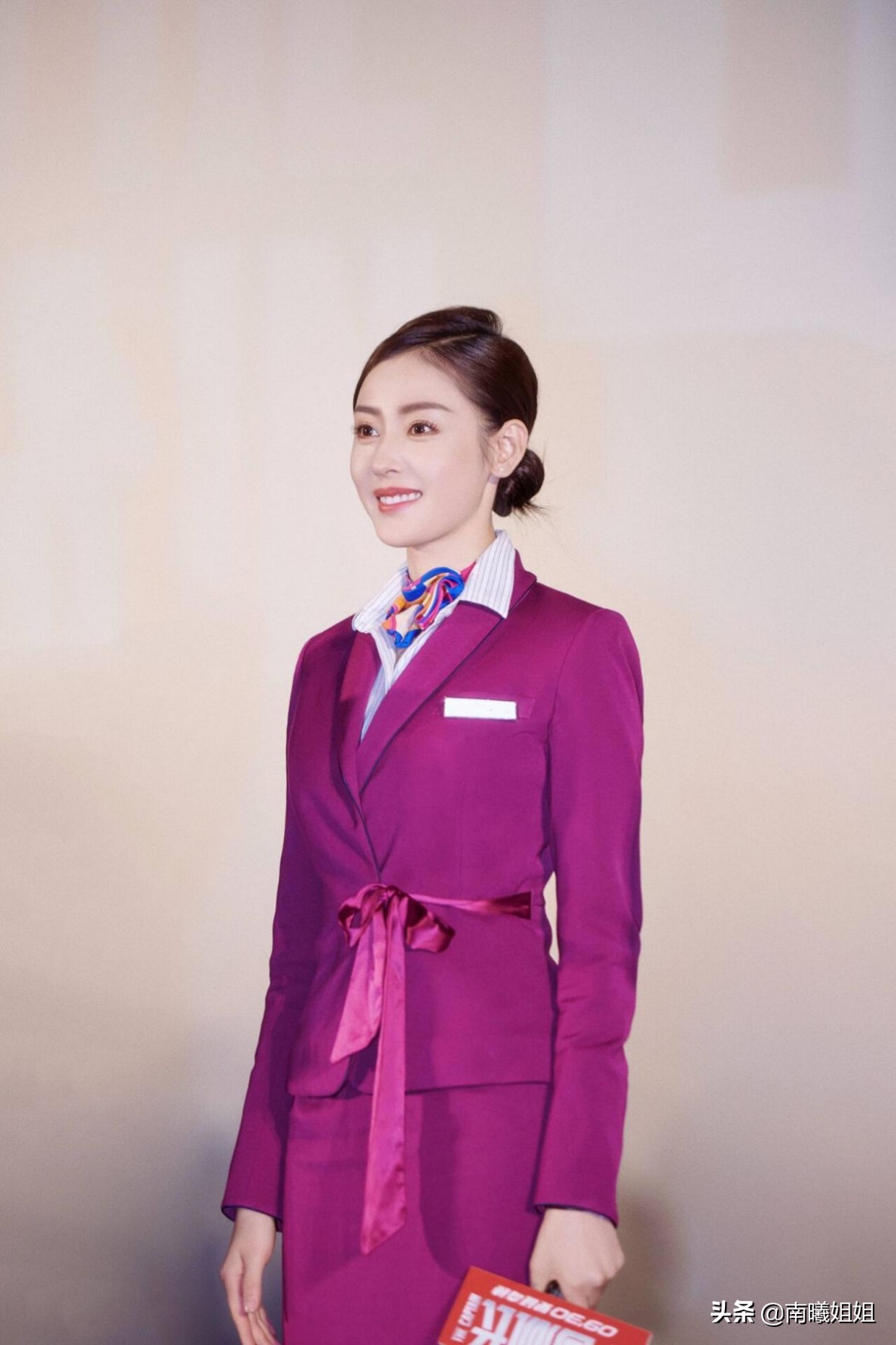 Why can flight attendants only wear short skirts + stockings, but not long pants?The retired