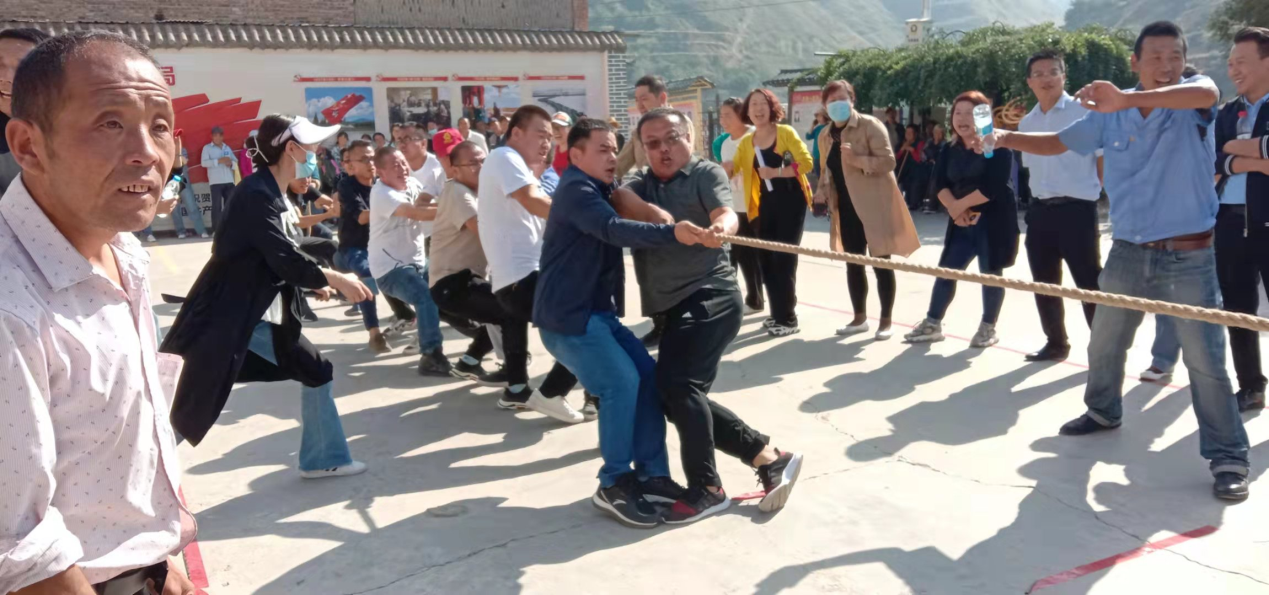 西固区金沟乡小金沟村举办“迎国庆 庆丰收”系列活动