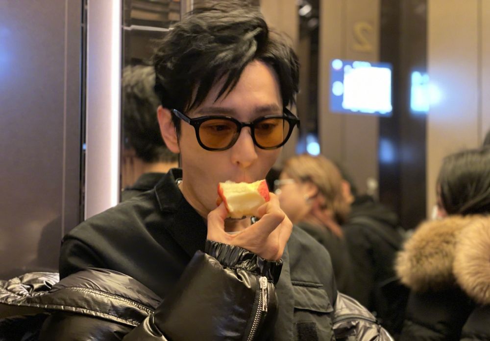 黄晓明公布减肥菜单，减20斤只需每天吃三样，网