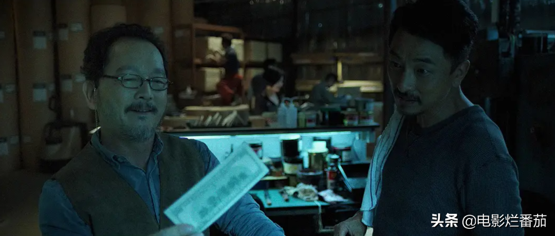 香港老戏骨廖启智因病离世，妻子绝美，却半生