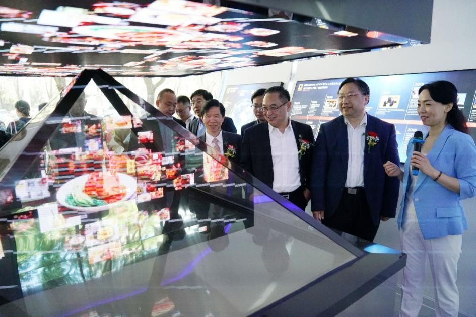 服務食品健康 全國首個“三位一體”媒企公共平臺在漢運營