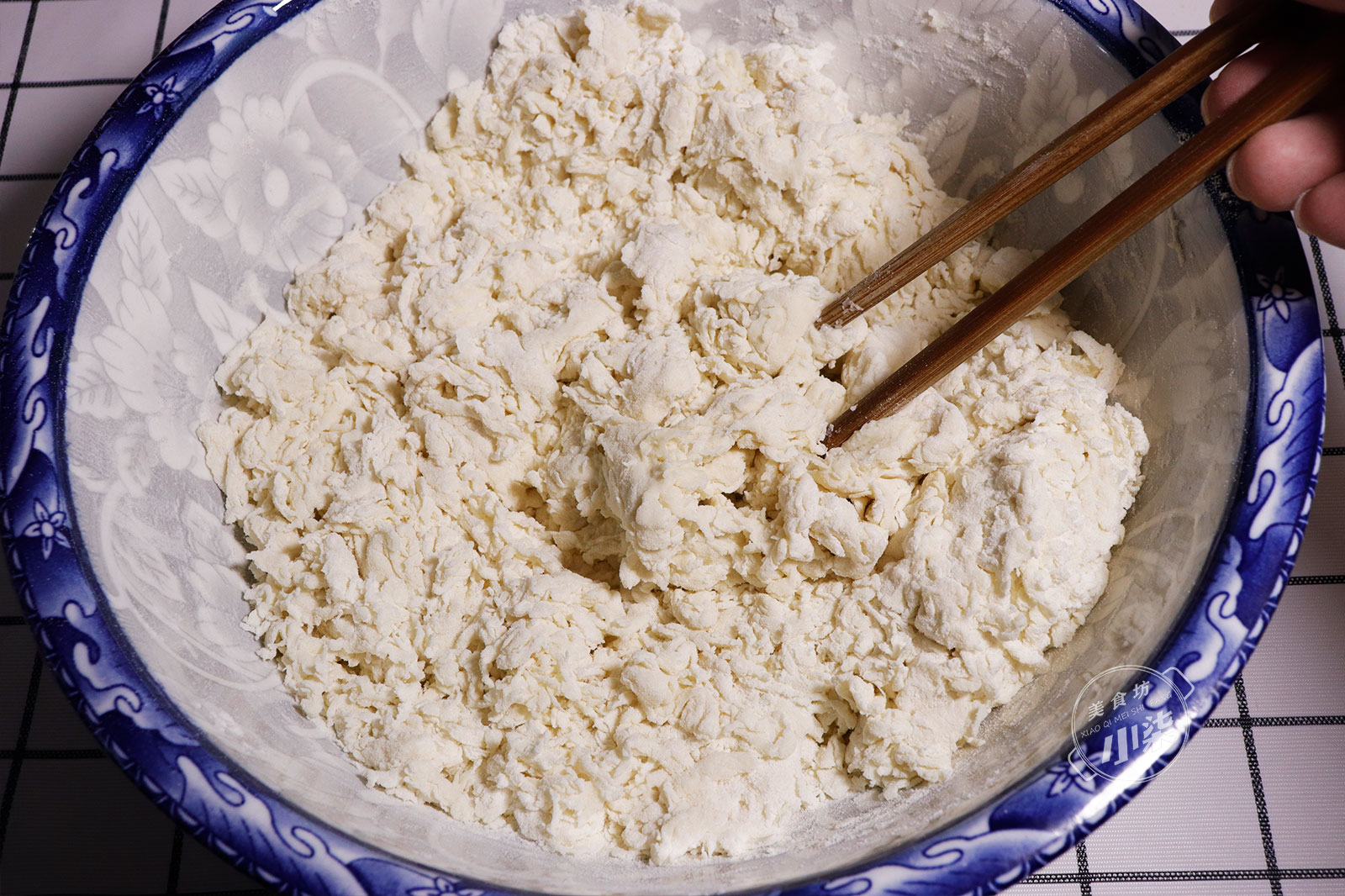 麵粉裡加一袋牛奶，我家一周吃6次，出鍋一口一個，孩子搶著吃