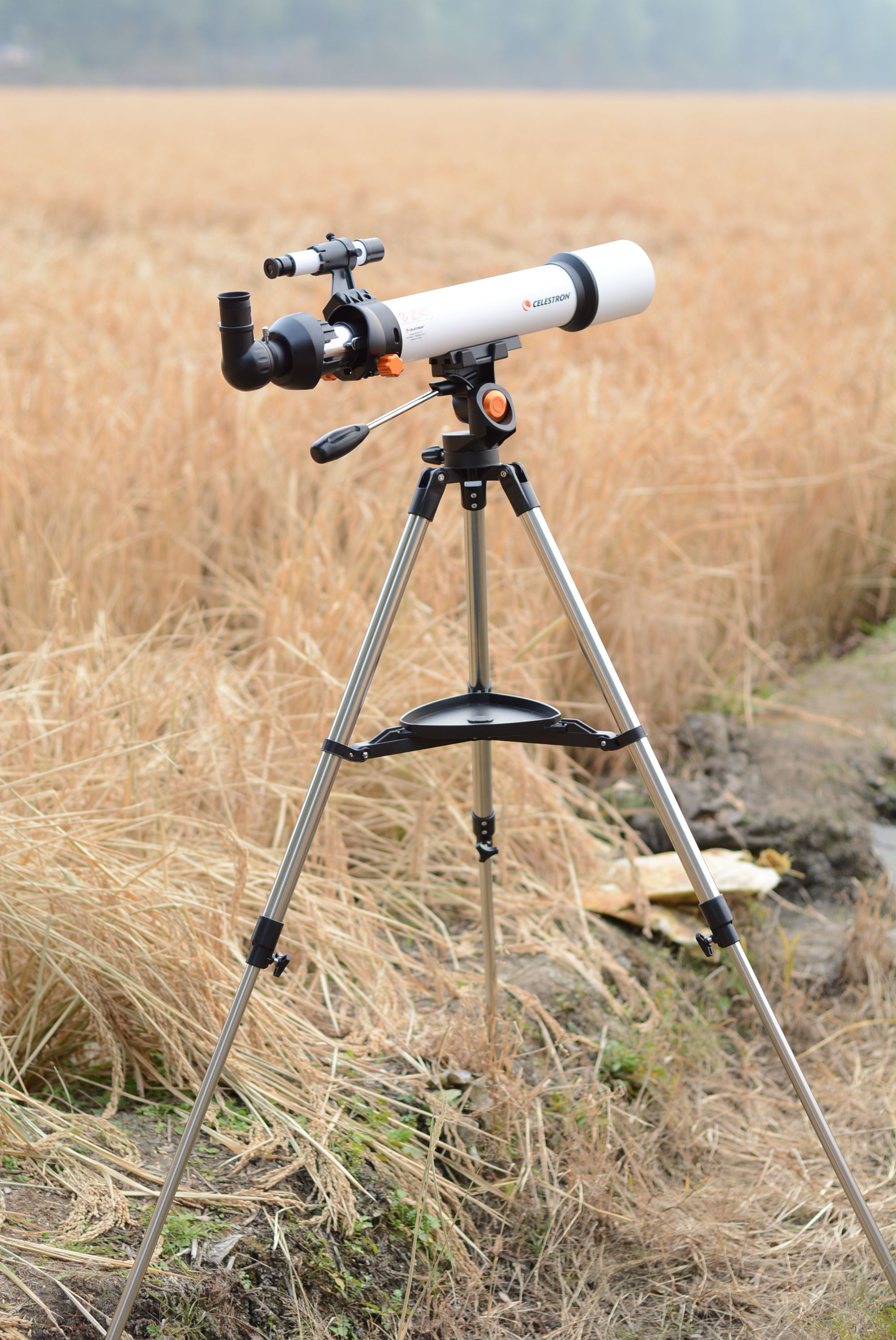 天文望远镜多少钱星特朗天文望远镜真人评测