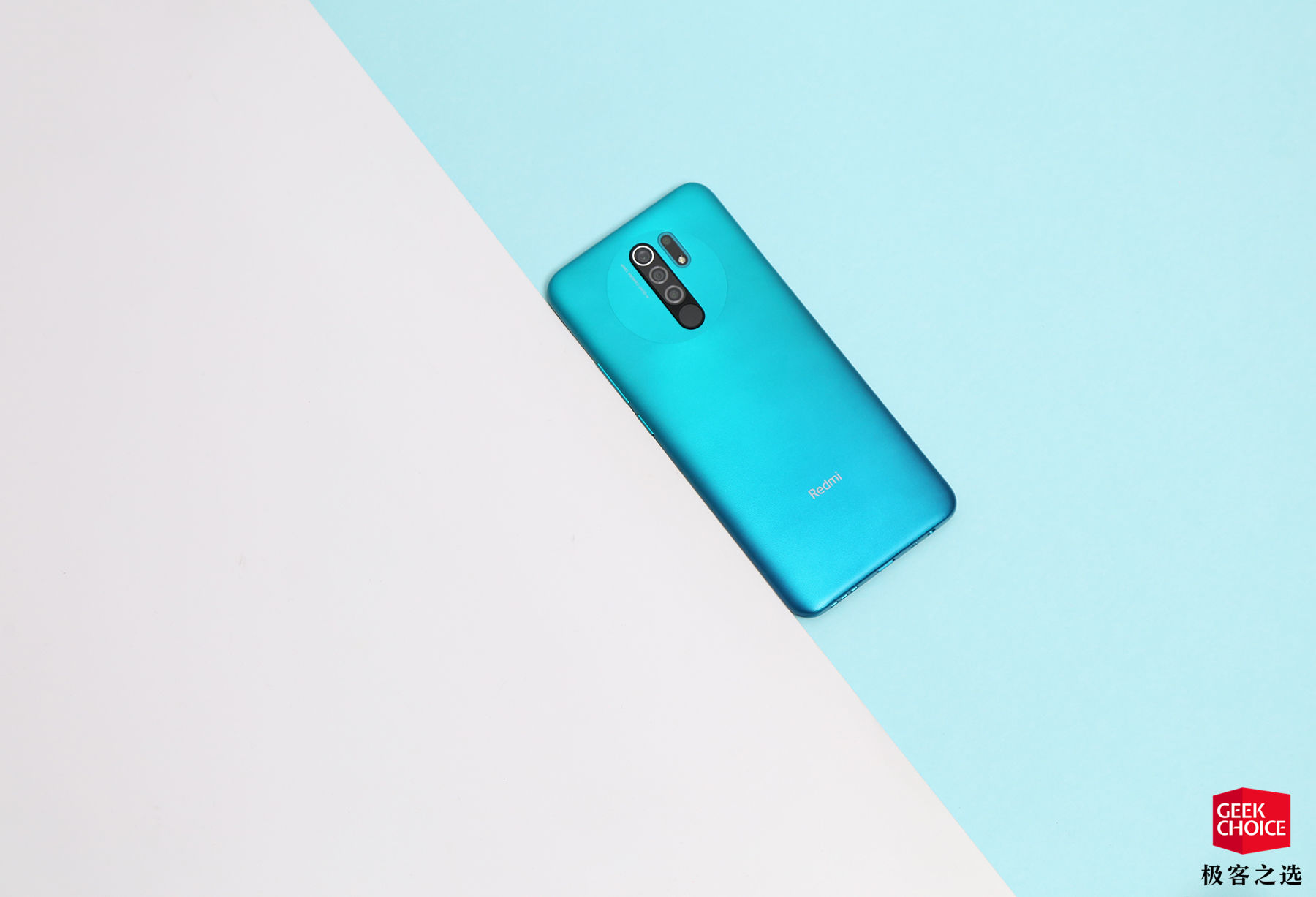 Redmi 9 图赏：799 元开售，一款很合适赠给爸爸妈妈的新手入门机