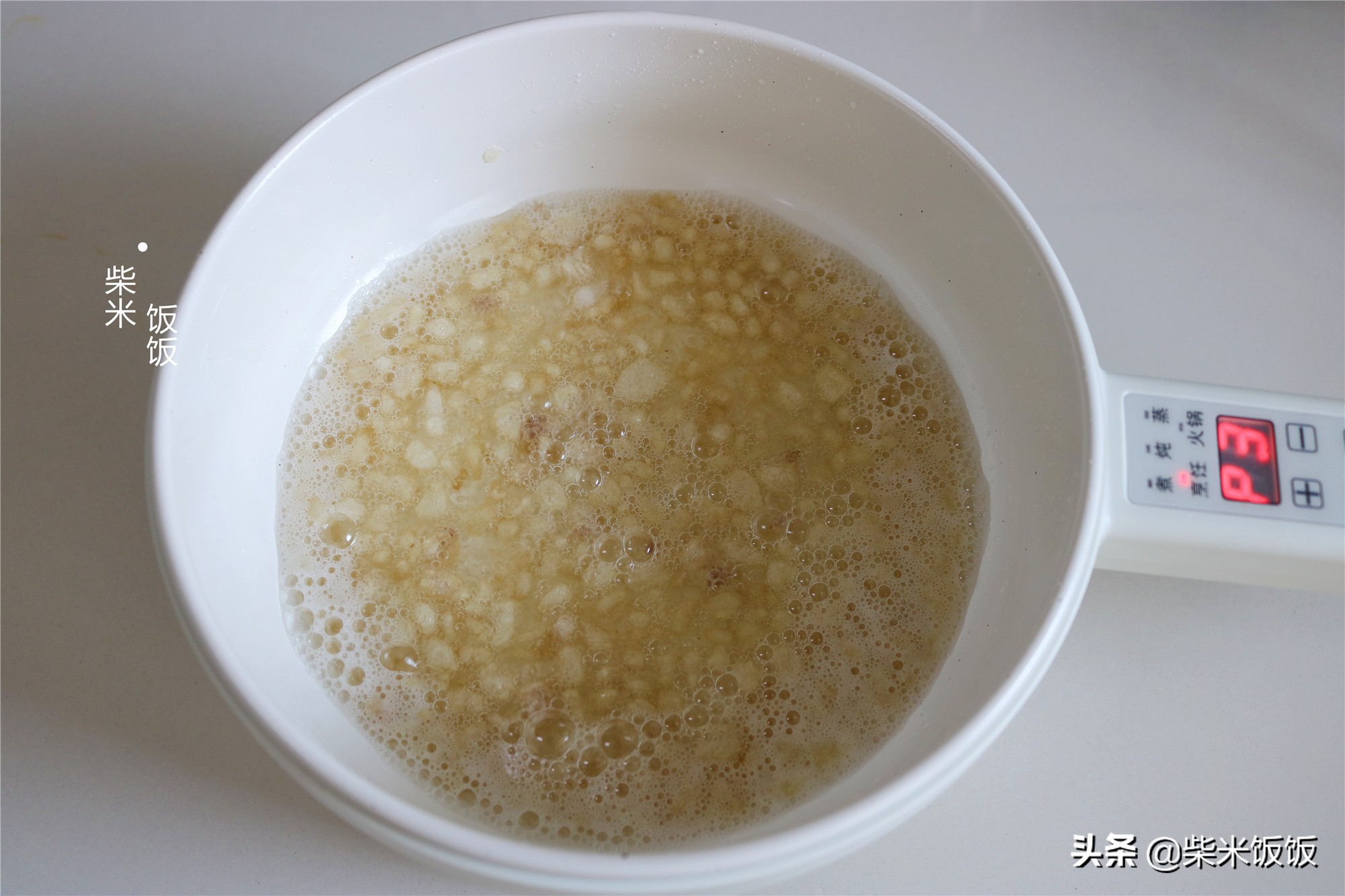 巨好吃的炸酱面，只要家常调味料，做法简单，夏天吃正合适