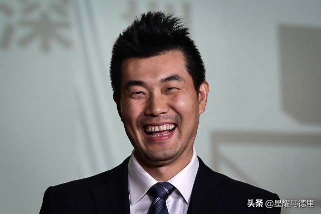 Doesn't Fan Zhiyi have a qualification to evaluate male basket? Date of Wang Shipeng Zhang blows up! The name writes down: Do you match the Sun Yang that spit groove? 