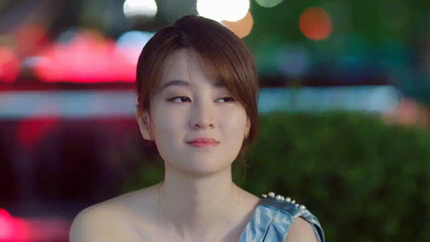 明明是住上亿豪宅的贵圈小公主，乔欣怎么就跟