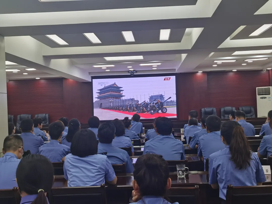 【襄检快讯】襄都区人民检察院组织观看庆祝中国共产党成立100周年大会