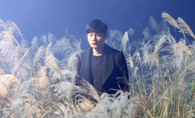 李荣浩写小作文吐槽物业，当明星不易，会唱会跳，还要会小作文