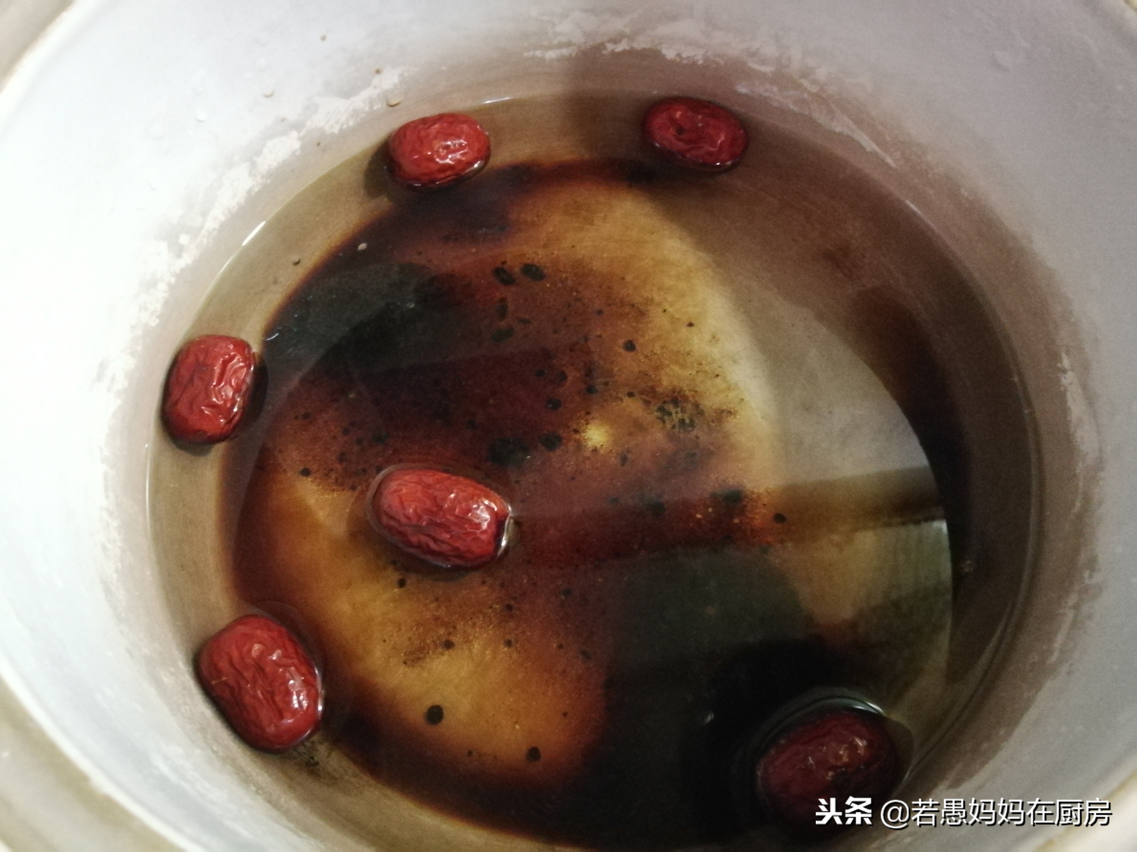 紅糖荷包蛋的做法,紅糖荷包蛋的做法步驟