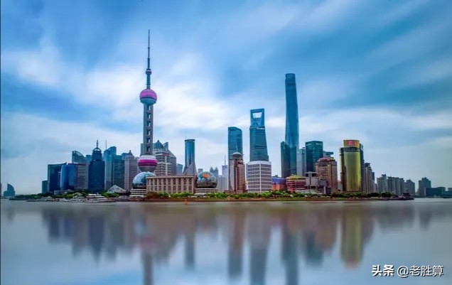 化解地理环境形成的现实挑战，战略布局趋利避