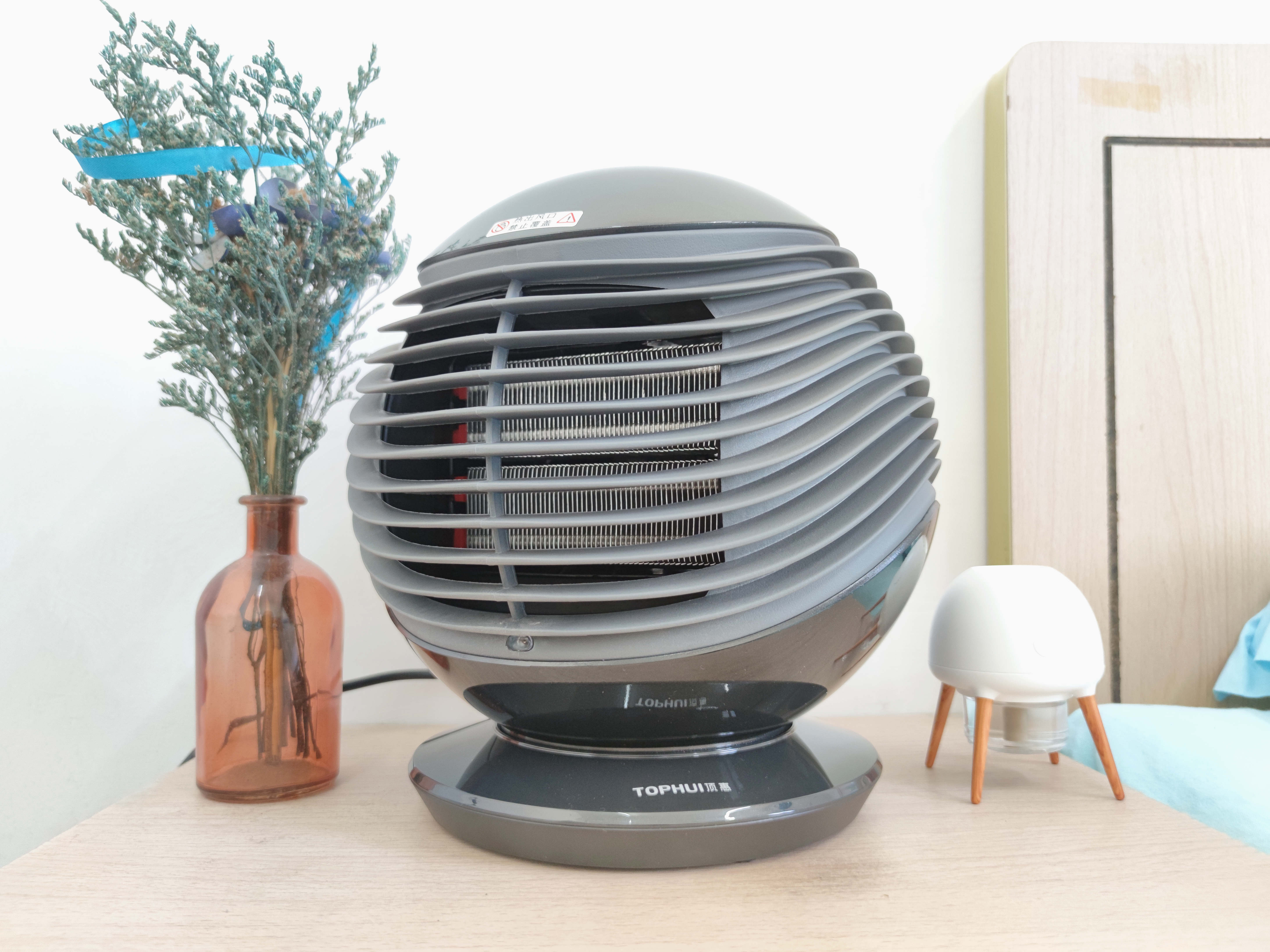 顶惠取暖器：3档调温、设计时尚，夏天竟然还可以当电风扇用？