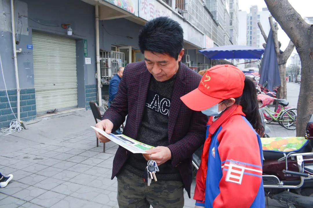 成都市双流区金桥小学开展学雷锋志愿服务活动