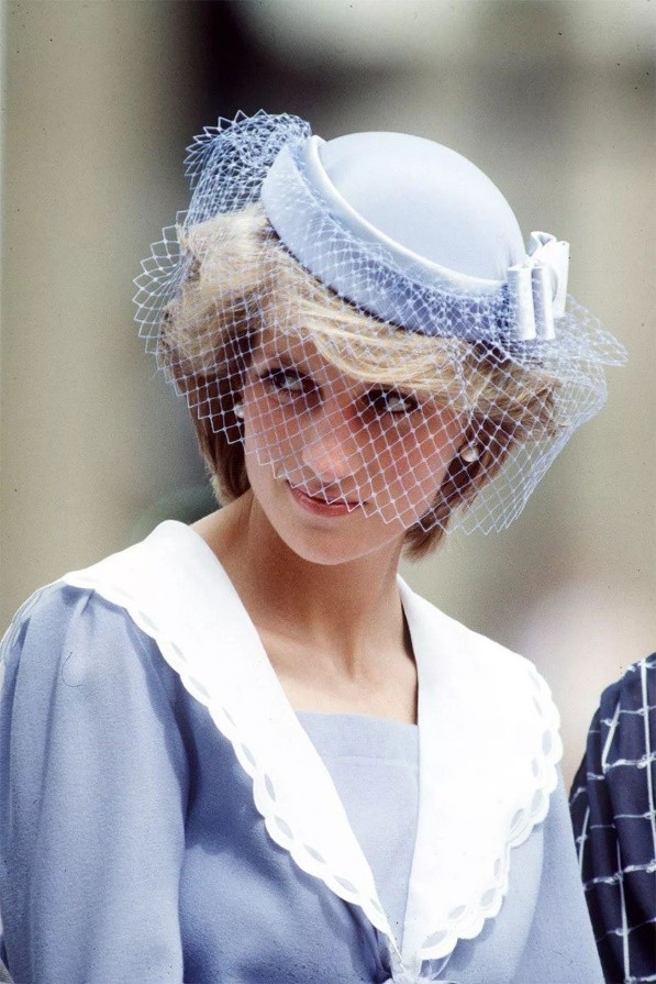 26 years ago, Diana visited Japan alone, and she collided with Princess ...