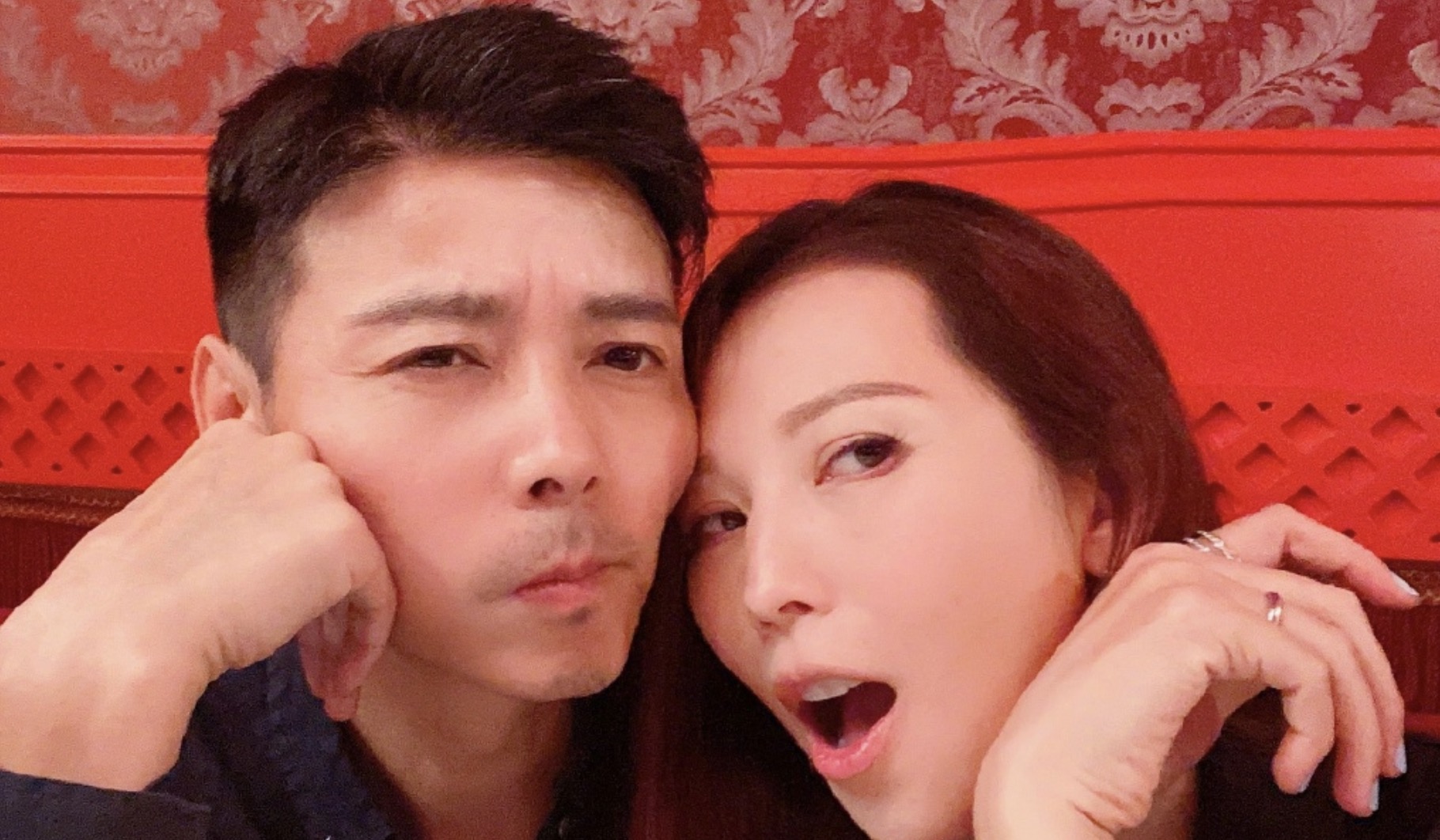 蔡少芬47岁生日，撇下儿女过二人世界，与张晋秀对戒甜蜜放闪