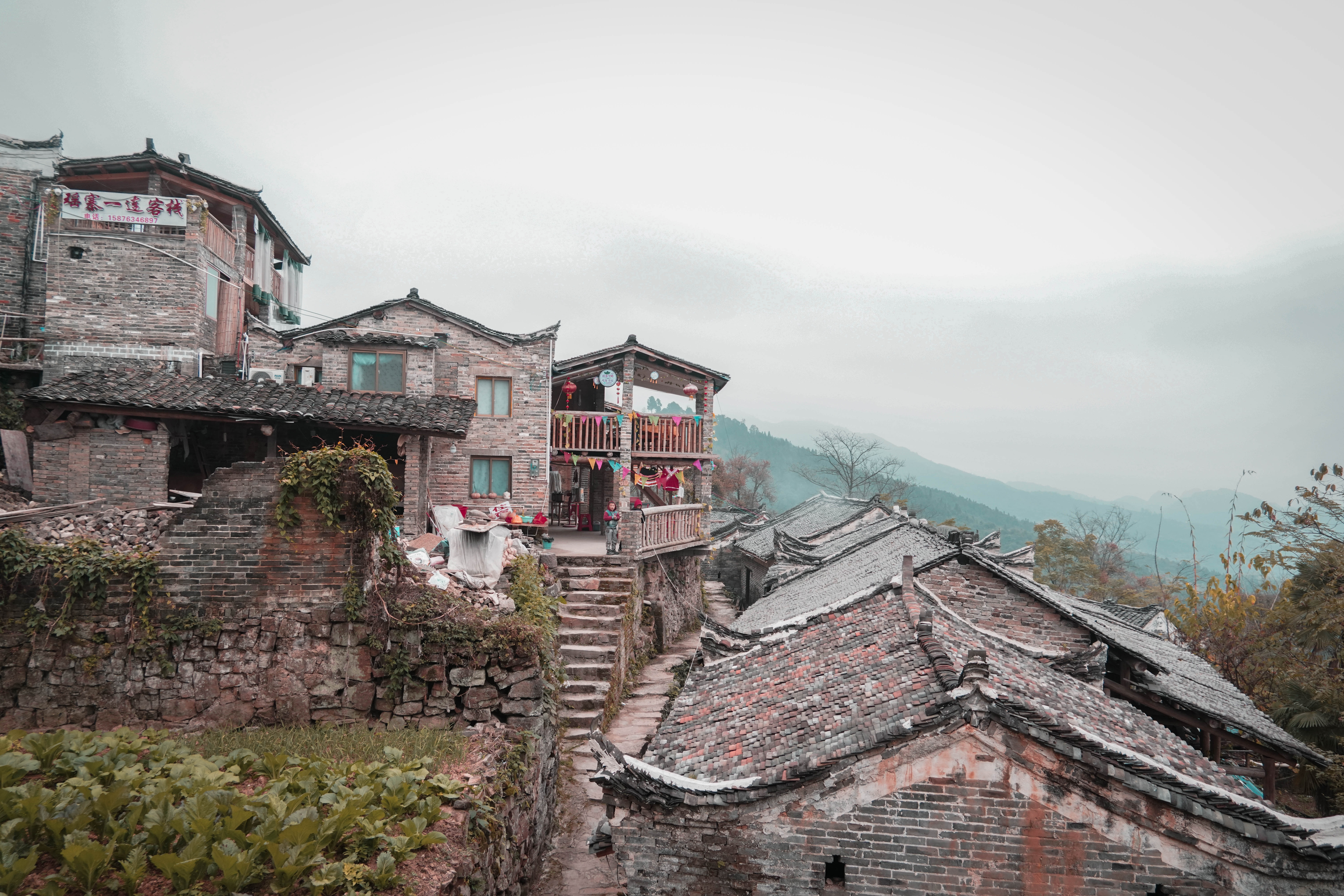 世界规模最大最古老的瑶寨，藏在广东深山的千年瑶寨，神秘又迷人
