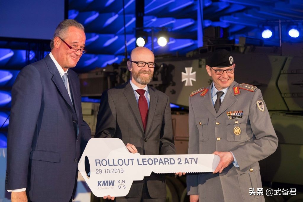 豹2四十年不老 家族新成员豹2A7V问世 德国与丹麦率先列装
