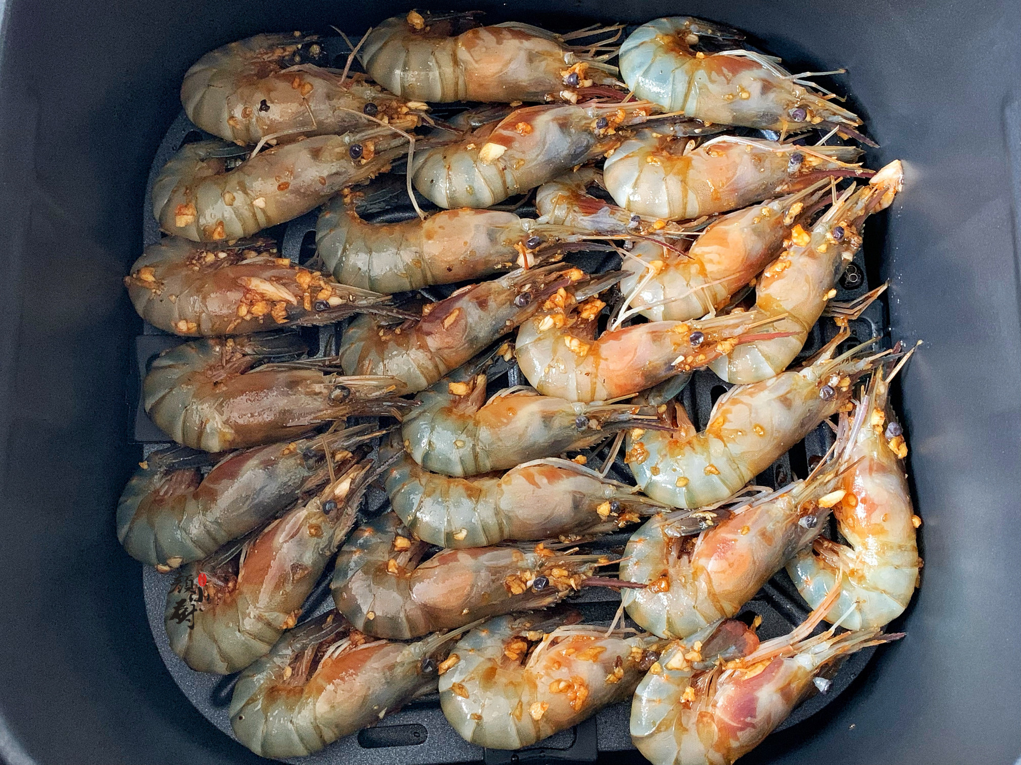 大虾新吃法，不加一滴油，一出锅香到口水都流出来了