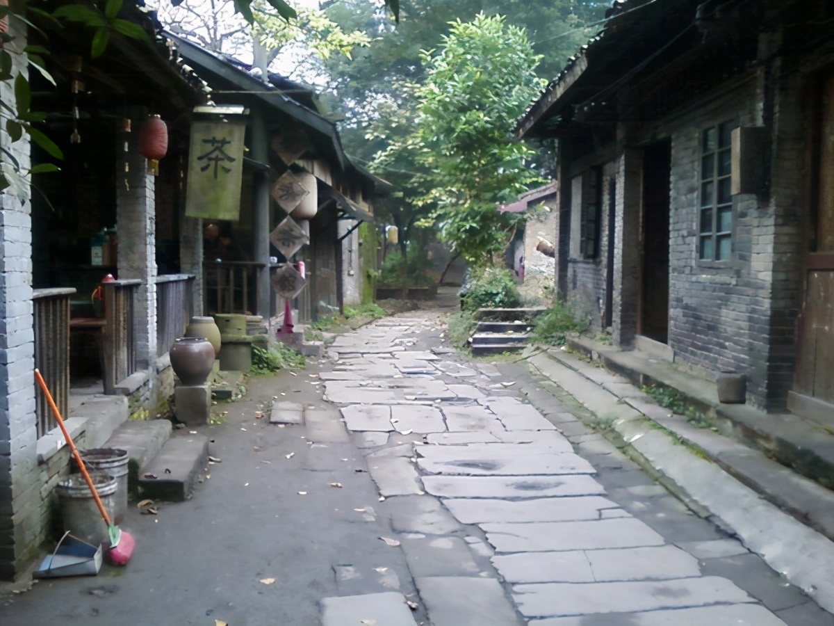 到重庆旅游，这11大景点不容错过，让你感受当地的风情与魅力