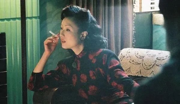 刘德华入驻抖音；快手预计将超购634倍；盒精灵完成天使轮融资