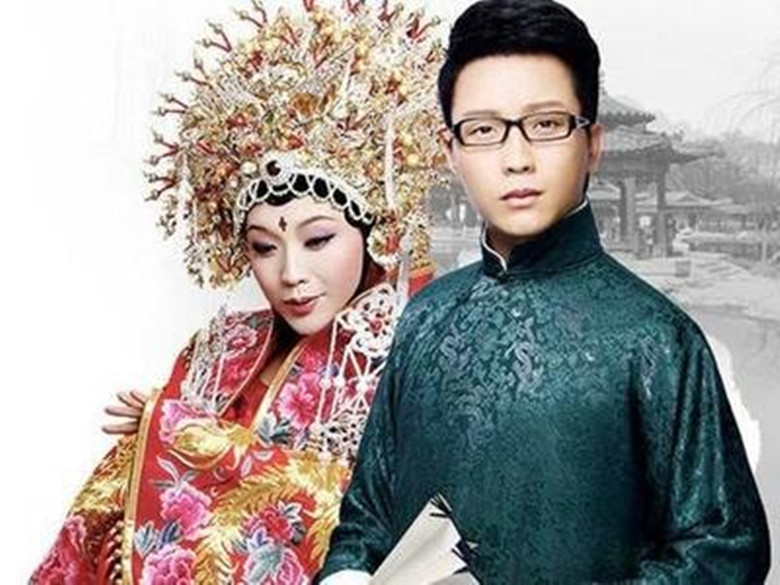18岁辍学，19岁自杀未遂沦为乞丐，李玉刚靠男扮女装一举成名