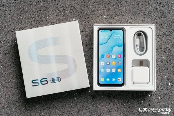 旗艦級暗光自拍實力 5G手機vivo S6評測