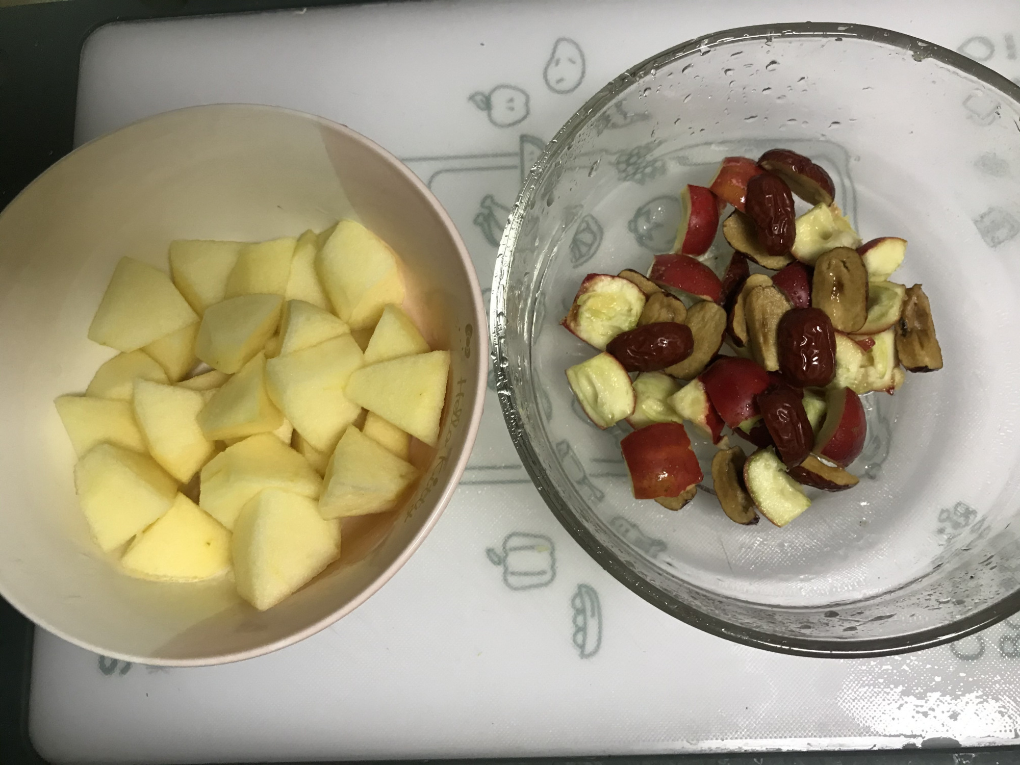 苹果和它是绝配，切块放锅里一煮，喝出水润白皙，营养美味别错过