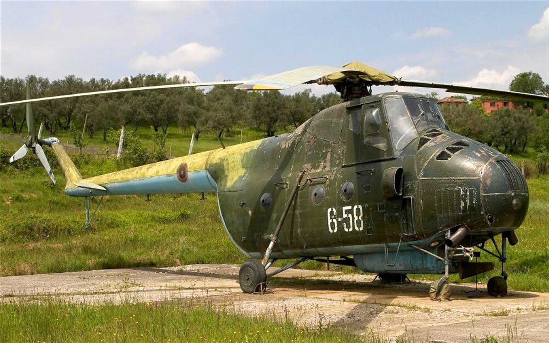 中国又养一白眼狼国家，白拿我国160架战机，用