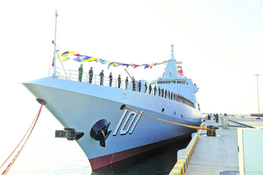 停止下饺子？055型万吨驱逐舰只是在蓄势，后期