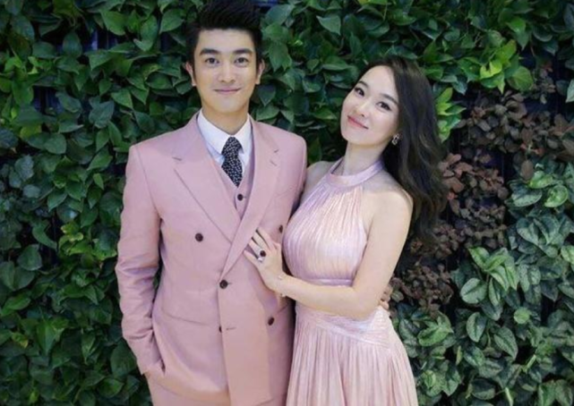 明明長了一張花心臉，婚後卻零緋聞的男明星，個個都把老婆寵上天