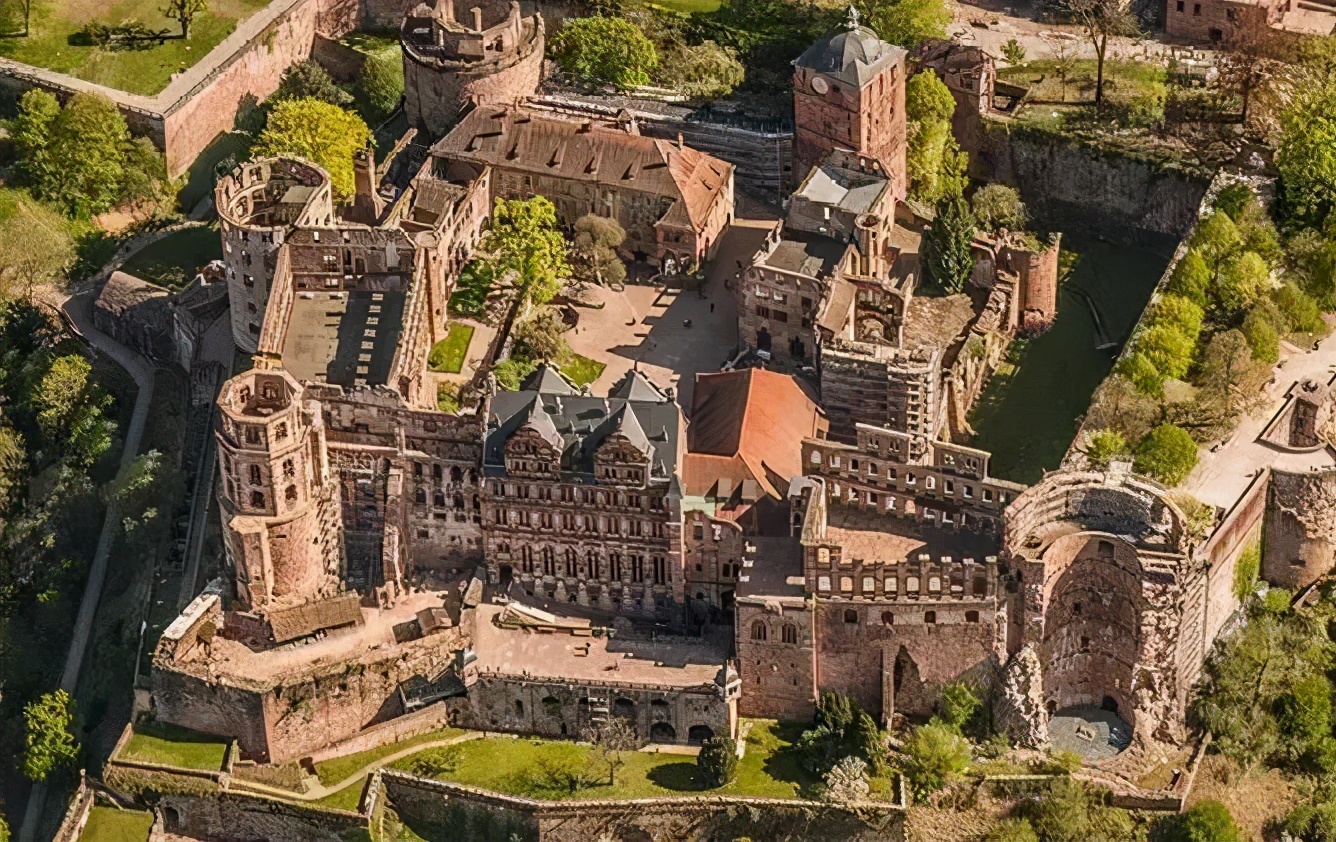 这9座德国城堡，带你走进童话世界