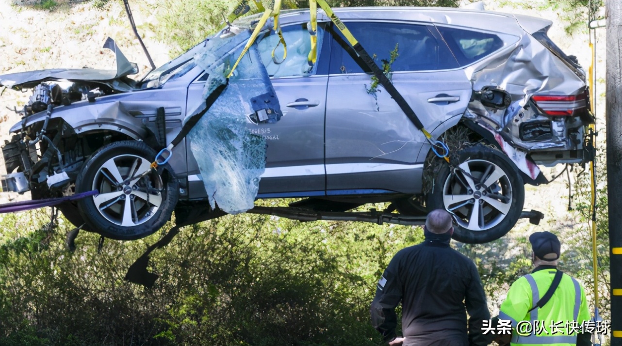 高尔夫巨星伍兹遭遇车祸！你知道他开的是什么车吗？太离谱了