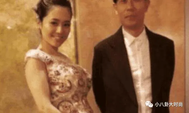 苍井空生子后，申请“下架”全部作品！网友：