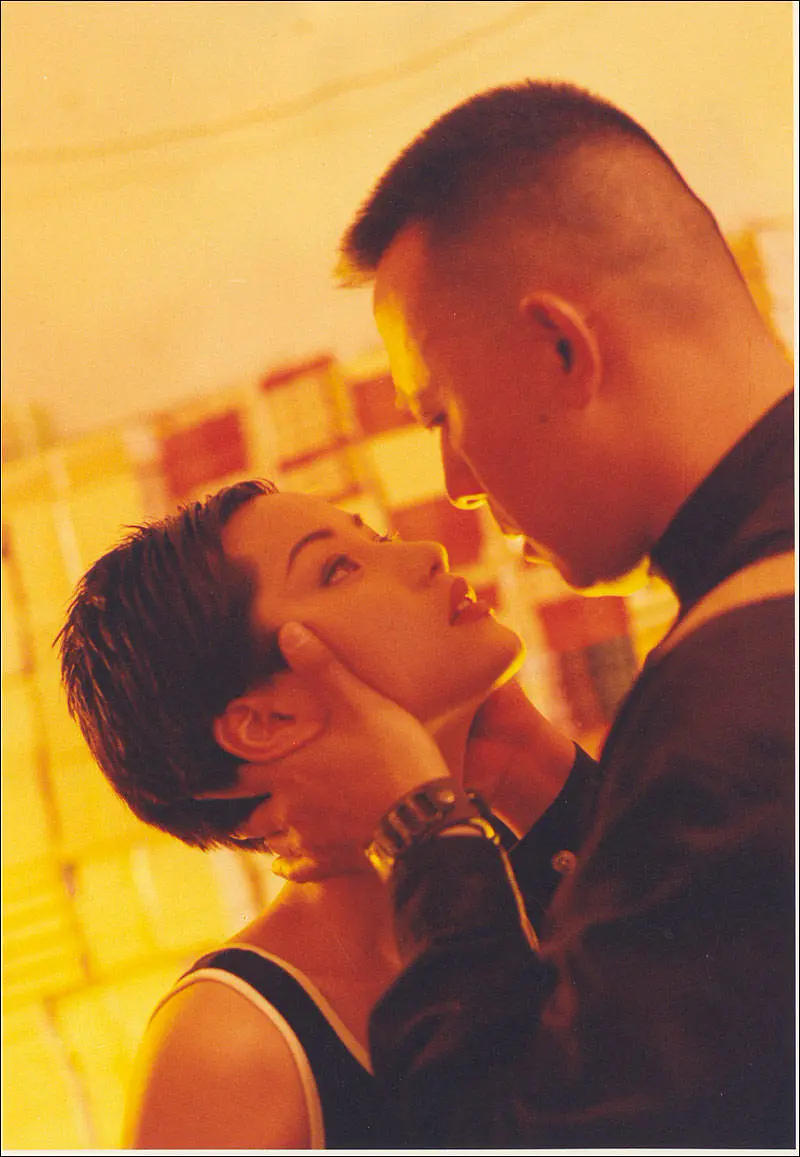 又老又丑认不出？顶“谋女郎”光环的超模瞿颖