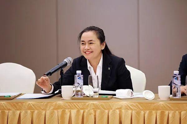泥瓦匠出身的穷小子，公司市值快赶上华为，超越刘强东成江苏首富