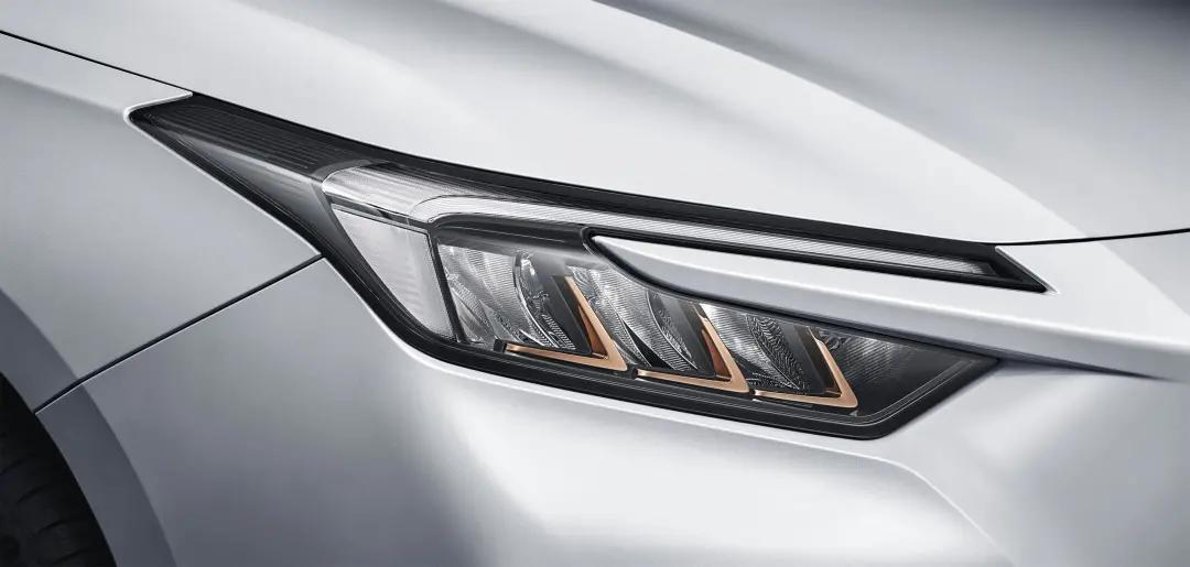 十七八万的合资纯电家轿，广汽本田EA6绎乐了解一下！