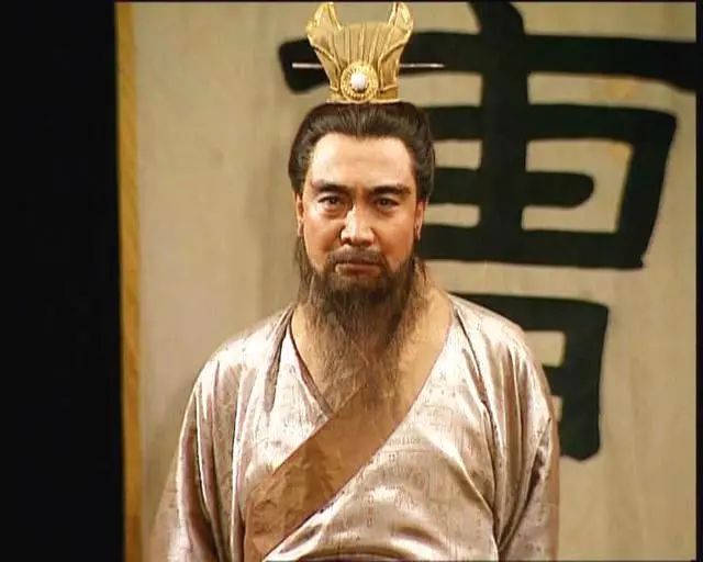 演“帝王”不容易，像焦晃的康熙，可以寫進(jìn)教科書的，有9位演員